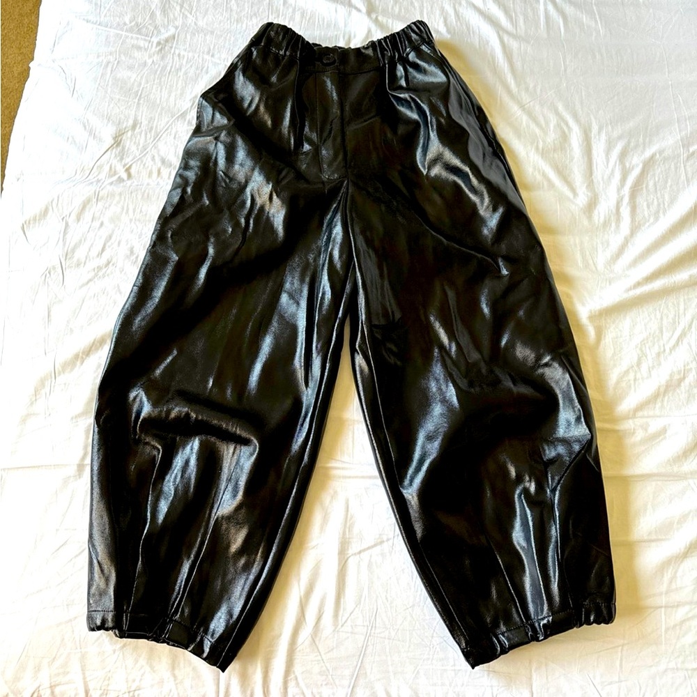 NWOT black PU leather pants size XS